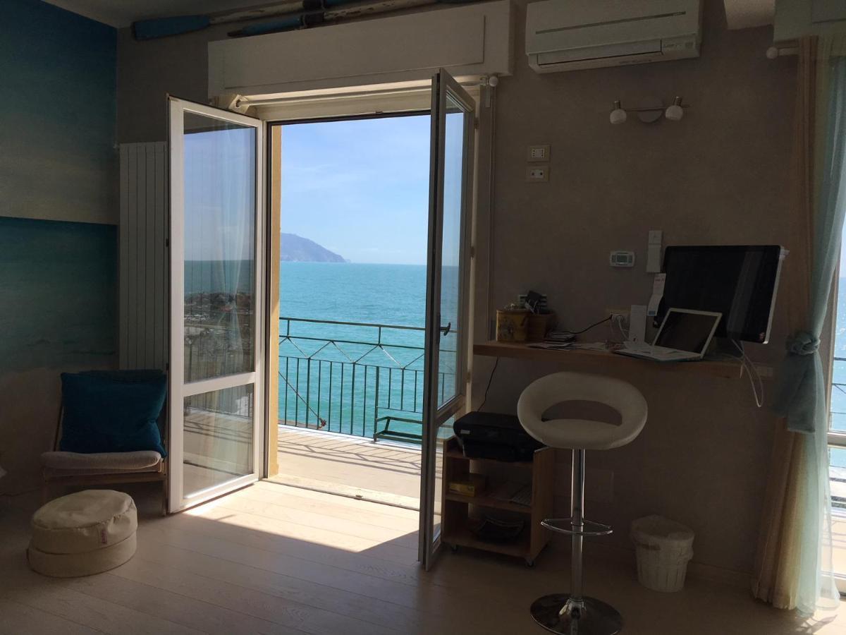 Appartement Cinqueterreblu Lungomarenostro à Monterosso al Mare Extérieur photo